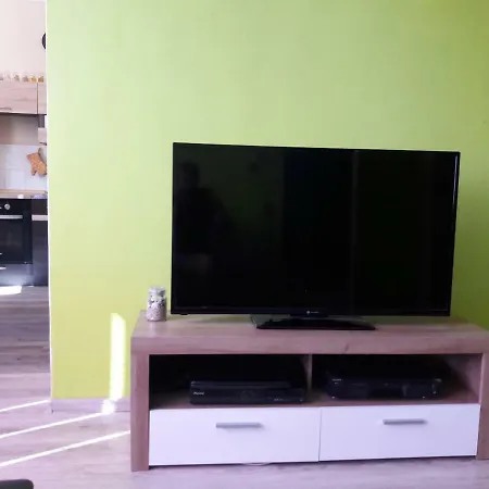 Apartman Eliska 布劳莫夫